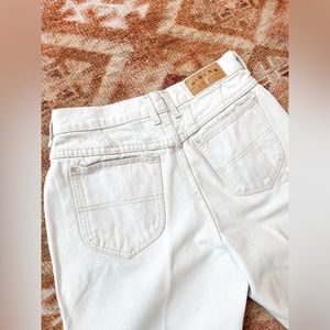RIDERS DENIM JEANS • WHITE CREAM